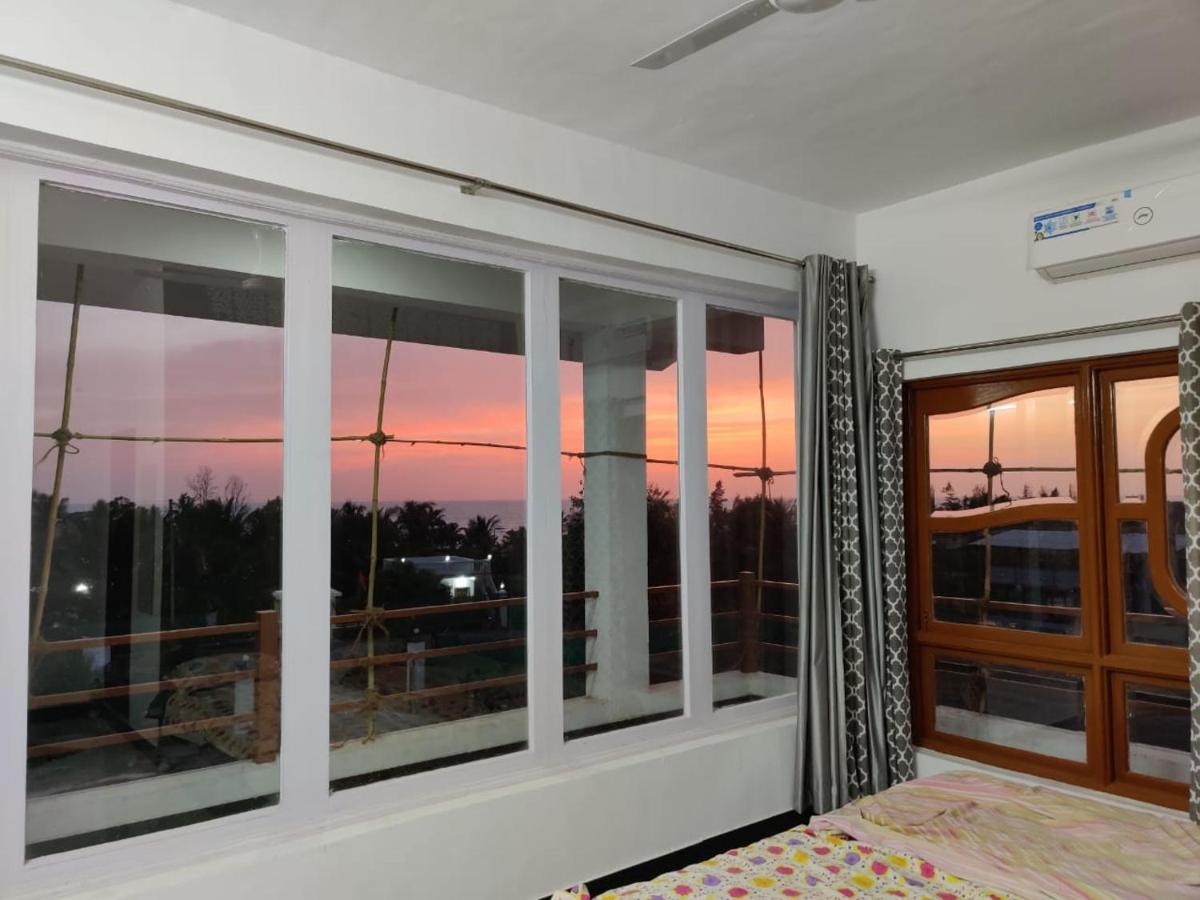 Hotel Sunshine Sea View Alībāg Exterior foto