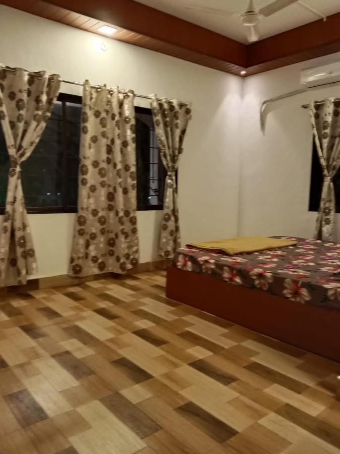 Hotel Sunshine Sea View Alībāg Zimmer foto