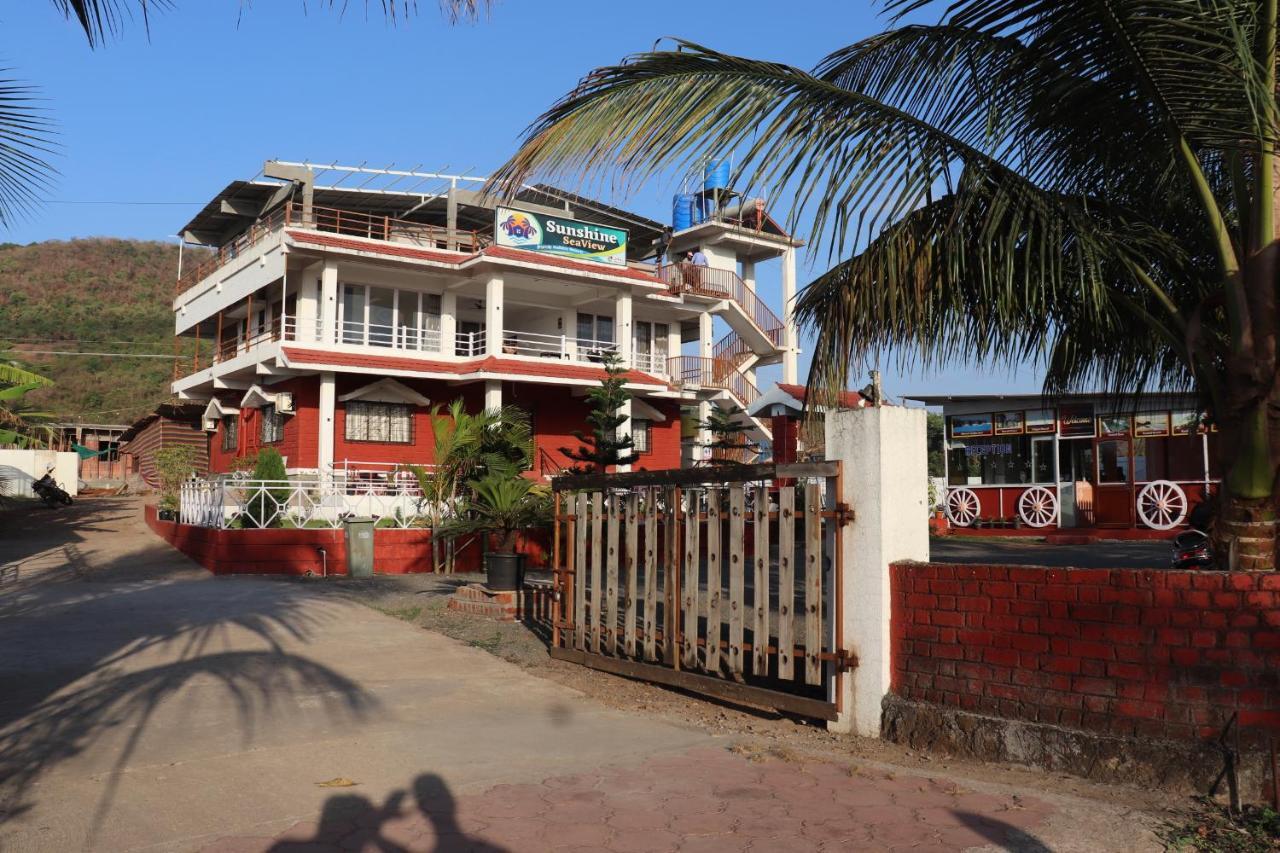 Hotel Sunshine Sea View Alībāg Exterior foto