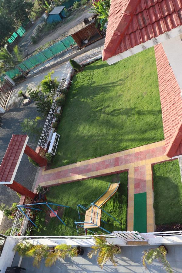 Hotel Sunshine Sea View Alībāg Exterior foto