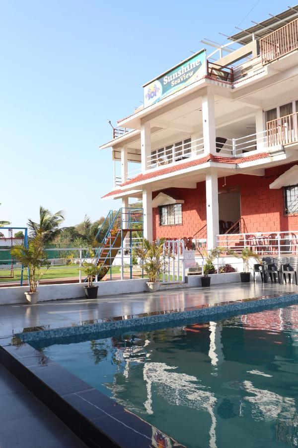 Hotel Sunshine Sea View Alībāg Exterior foto